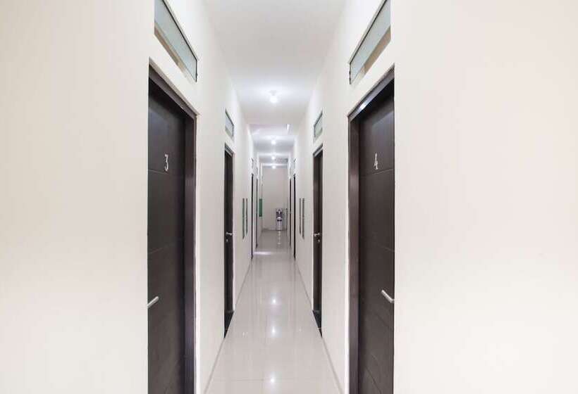 Fotos del hotel Reddoorz Plus Near Upn Veteran 2:  2