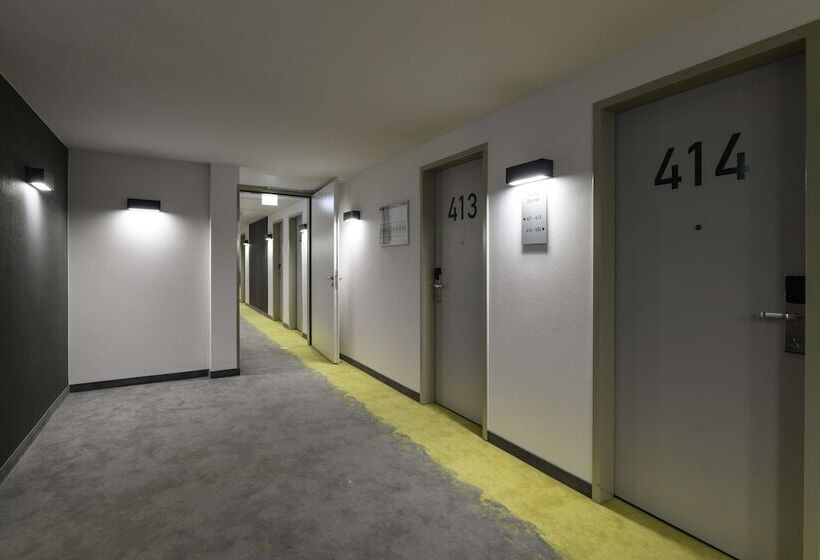 Fotos del hotel Campanile Berlin Brandenburg Airport:  8