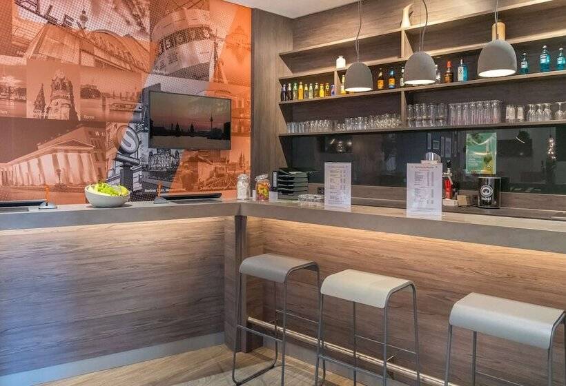 Fotos del hotel Campanile Berlin Brandenburg Airport:  10