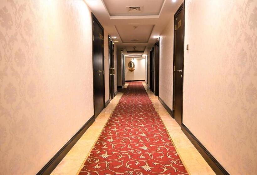Fotos del hotel Tulip Inn Al Khan:  18