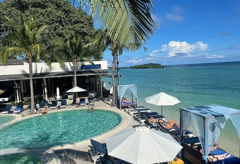 Combo Beach Hotel Samui