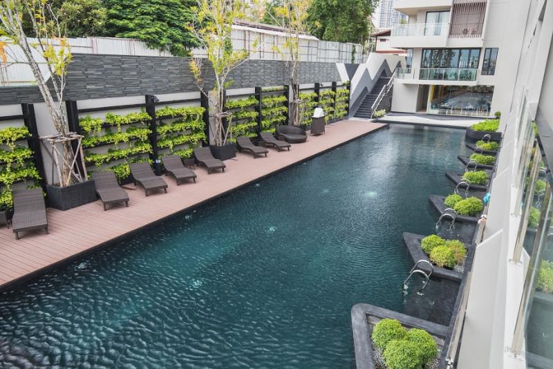 Golden Tulip Pattaya Beach Resort