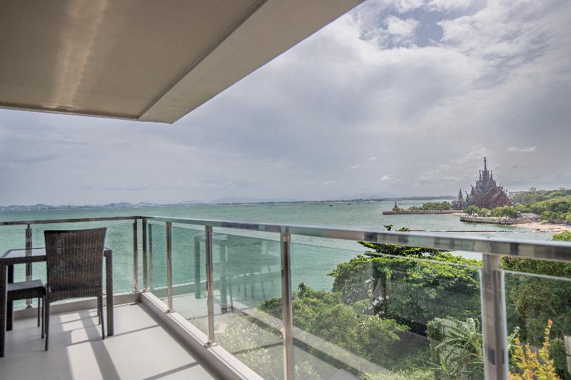 Fotos del hotel Golden Tulip Pattaya Beach Resort:  4