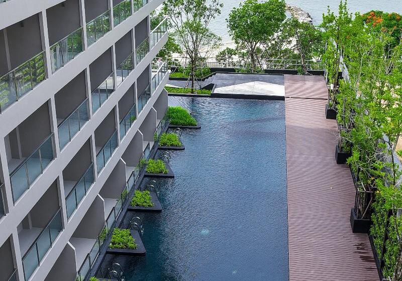 Fotos del hotel Golden Tulip Pattaya Beach Resort:  9