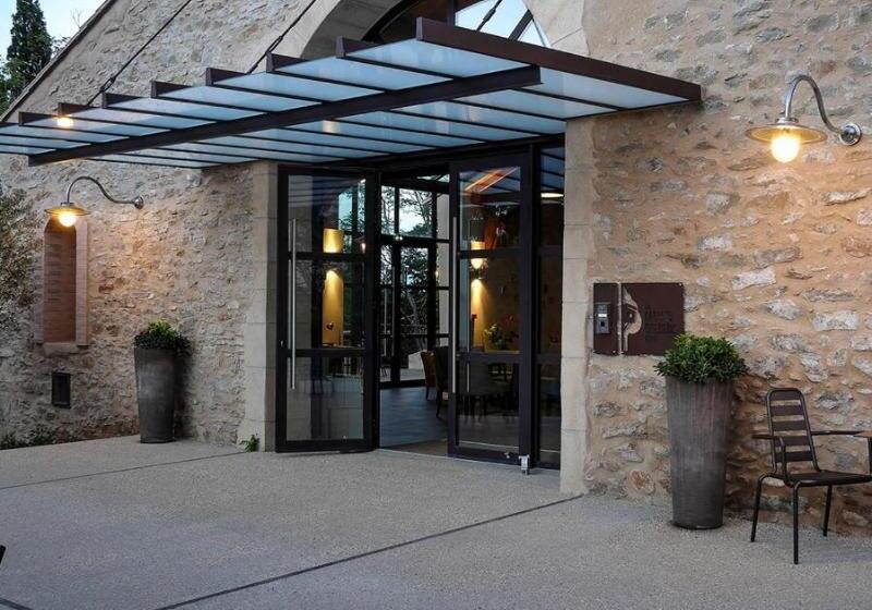 Les Cabanes Dans Les Bois