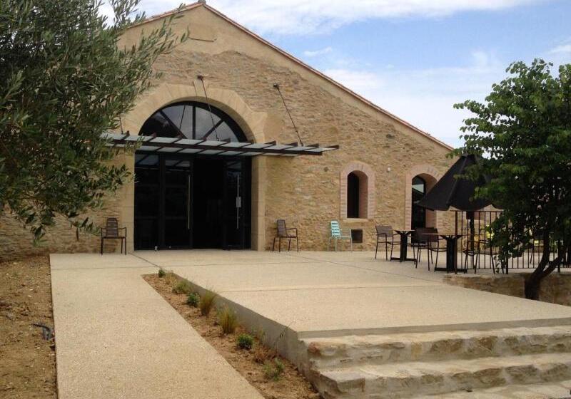 Fotos del hotel Les Cabanes Dans Les Bois:  2