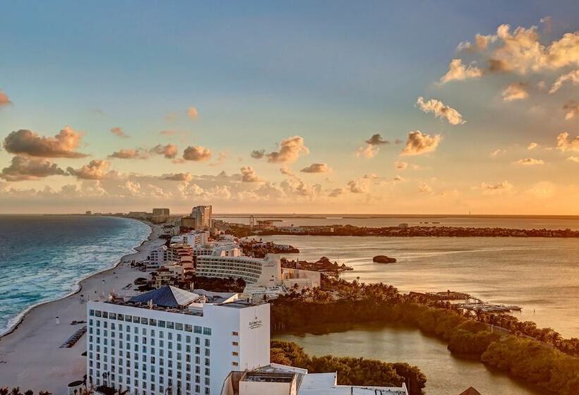 Fotos del hotel Royalton Chic Suites Cancun Resort & Spa Adults Only  All Inclusive:  13