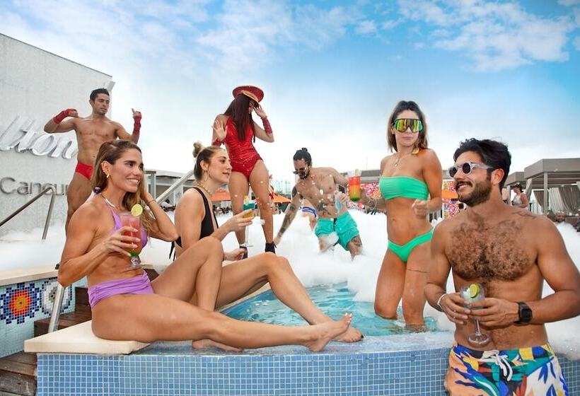 Fotos del hotel Royalton Chic Suites Cancun Resort & Spa Adults Only  All Inclusive:  19