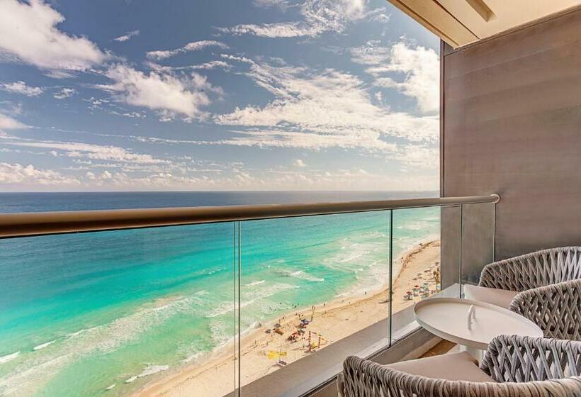 Fotos del hotel Royalton Chic Suites Cancun Resort & Spa Adults Only  All Inclusive:  4