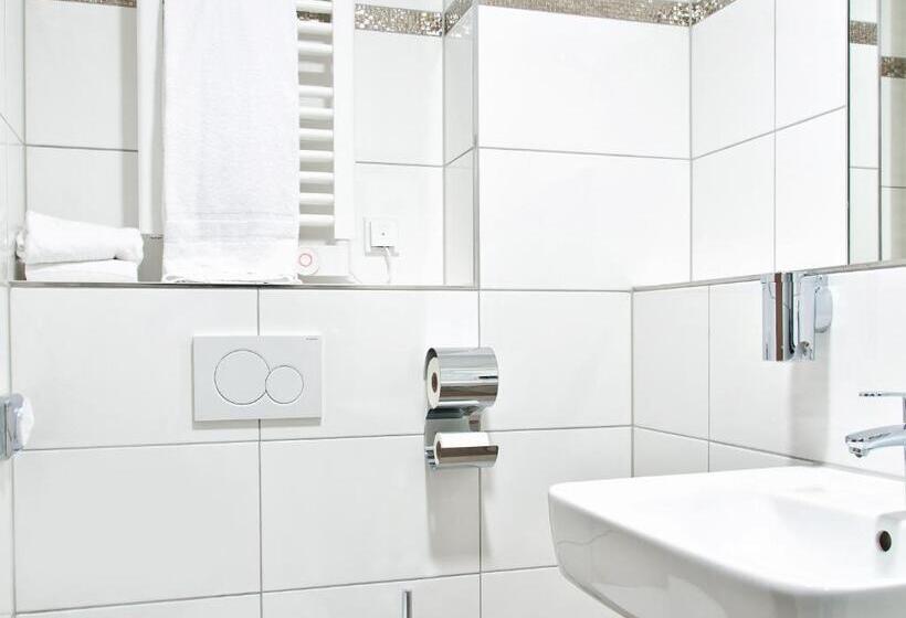 Fotos del hotel Arena An Der Friedberger Warte:  24