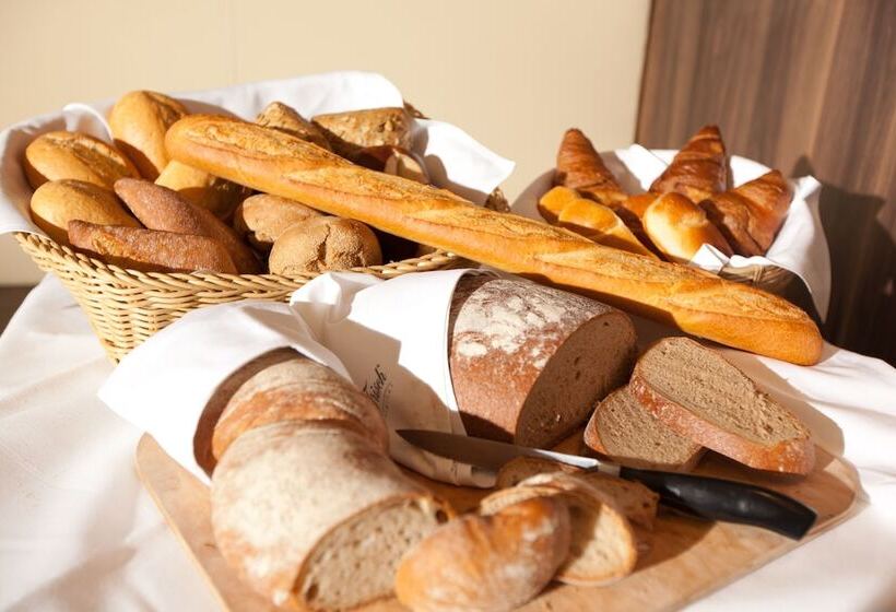 Fotos del hotel Arena An Der Friedberger Warte:  11