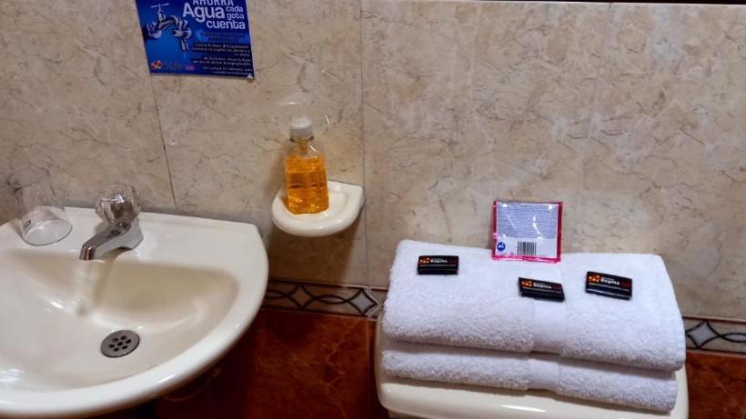 Fotos del hotel Estadio 63 C:  12