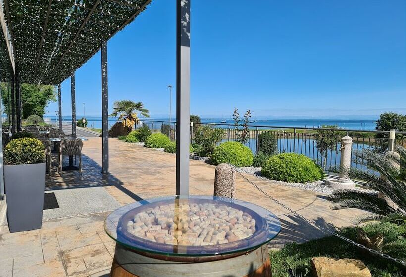 Fotos del hotel Lavender  Oleander Resort:  16