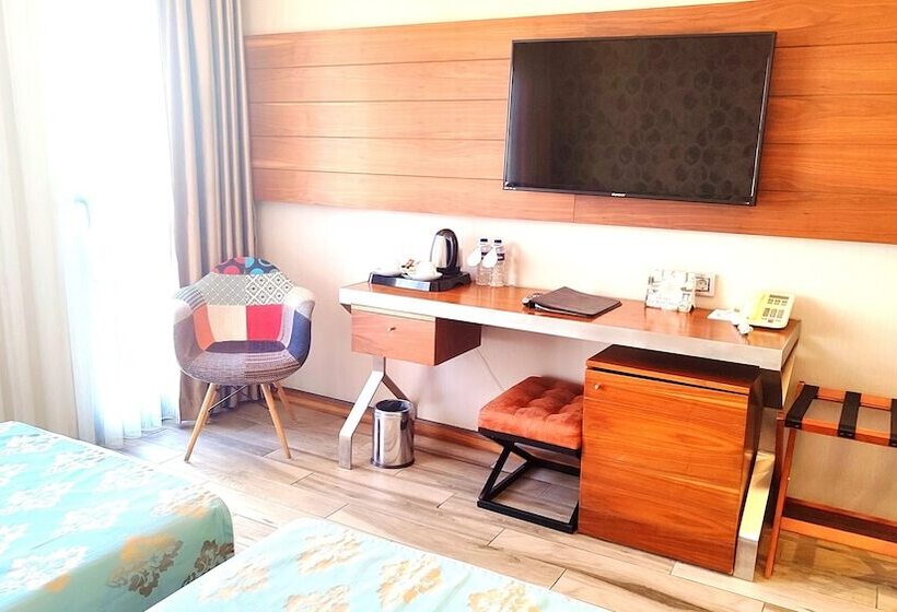 Fotos del hotel Old Port:  5