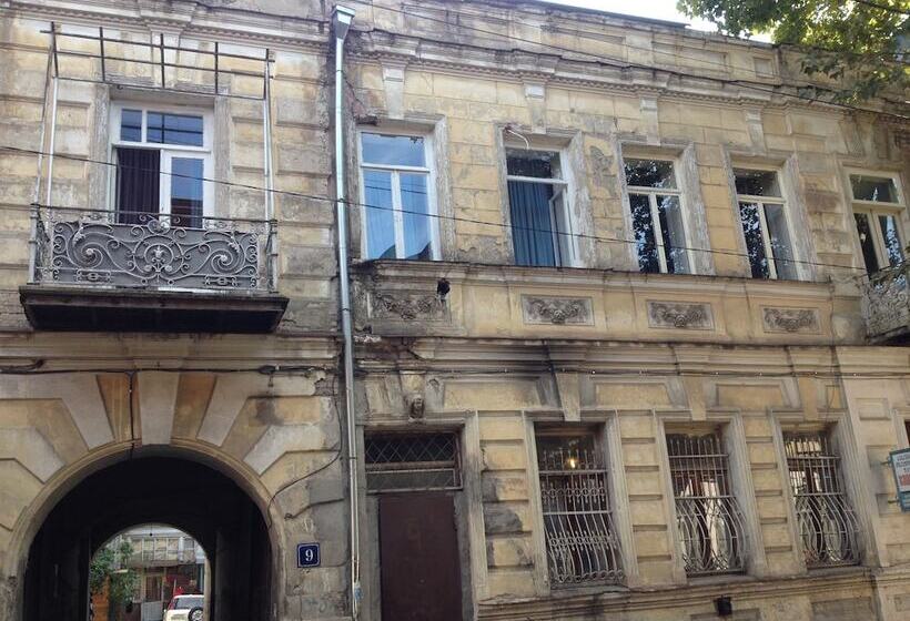 Fotos del hotel Rogas Home:  10