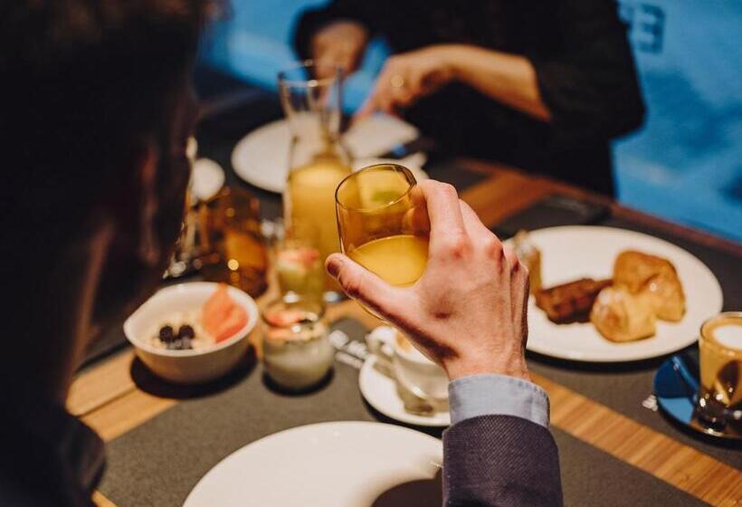 Fotos del hotel El Môderne:  9