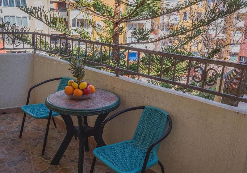 Fotos del hotel Venera Apartments:  23