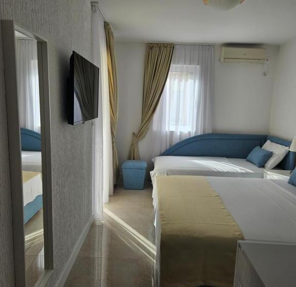 Fotos del hotel Venera Apartments:  6