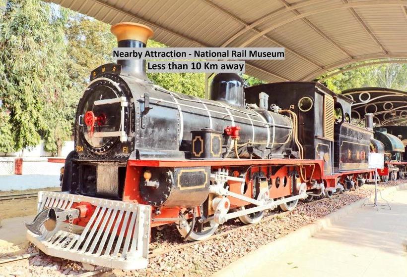 Fotos del hotel Collection O 30003 Dwarka:  4