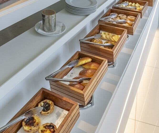 Fotos del hotel Meliá Maputo Sky:  18