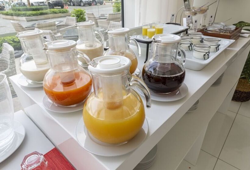 Fotos del hotel Meliá Maputo Sky:  20