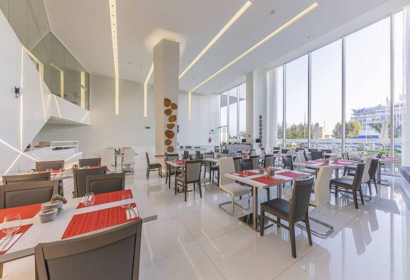 Fotos del hotel Meliá Maputo Sky:  24