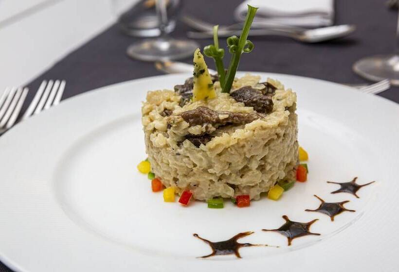 Fotos del hotel Meliá Maputo Sky:  9