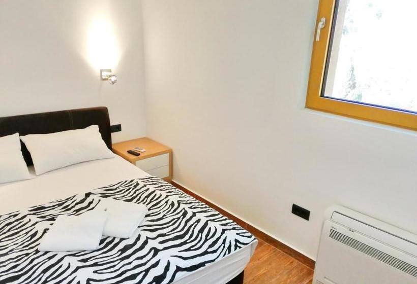 Fotos del hotel Sea Breeze Lux:  3