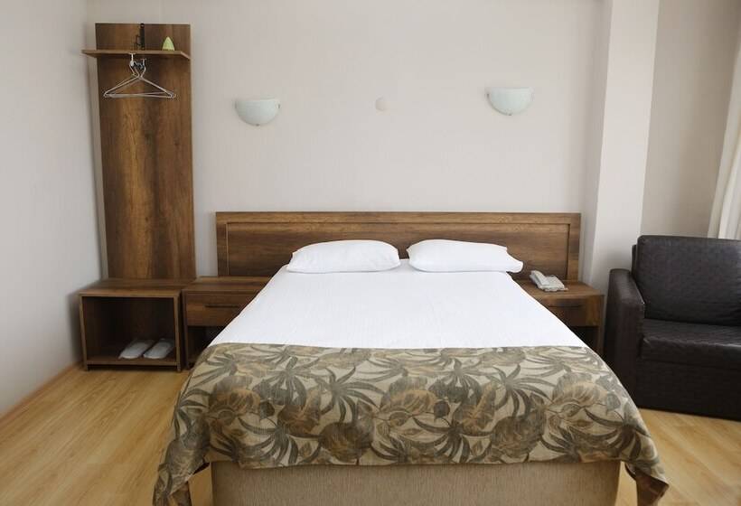 Fotos del hotel Yeni:  11