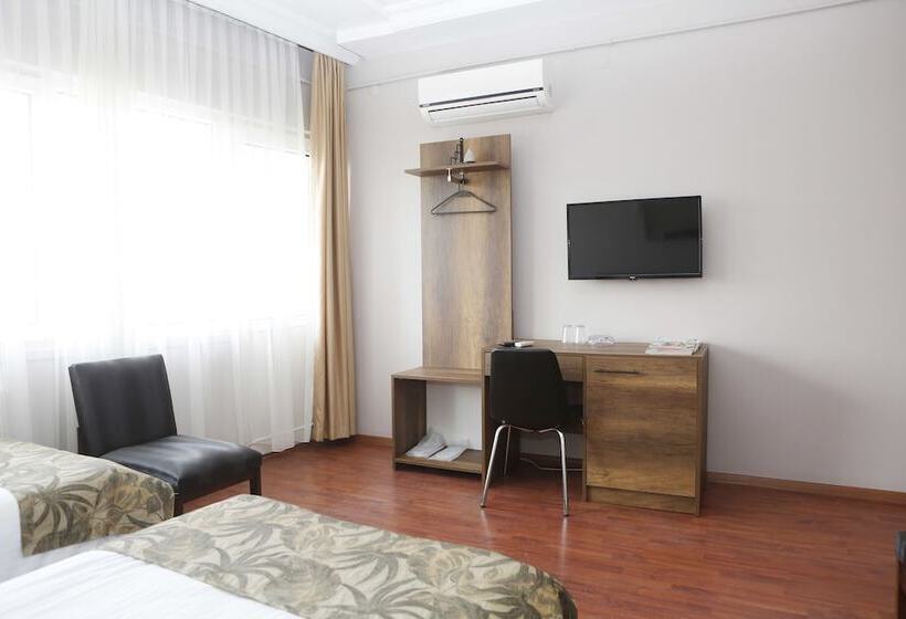 Fotos del hotel Yeni:  9