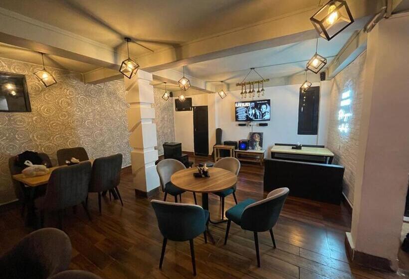 Fotos del hotel Folklore Hostel Manali:  21