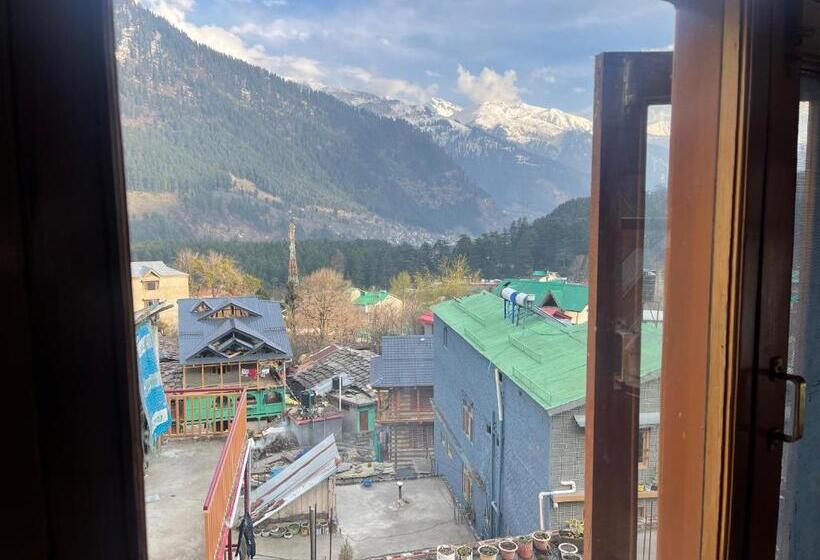 Fotos del hotel Folklore Hostel Manali:  23