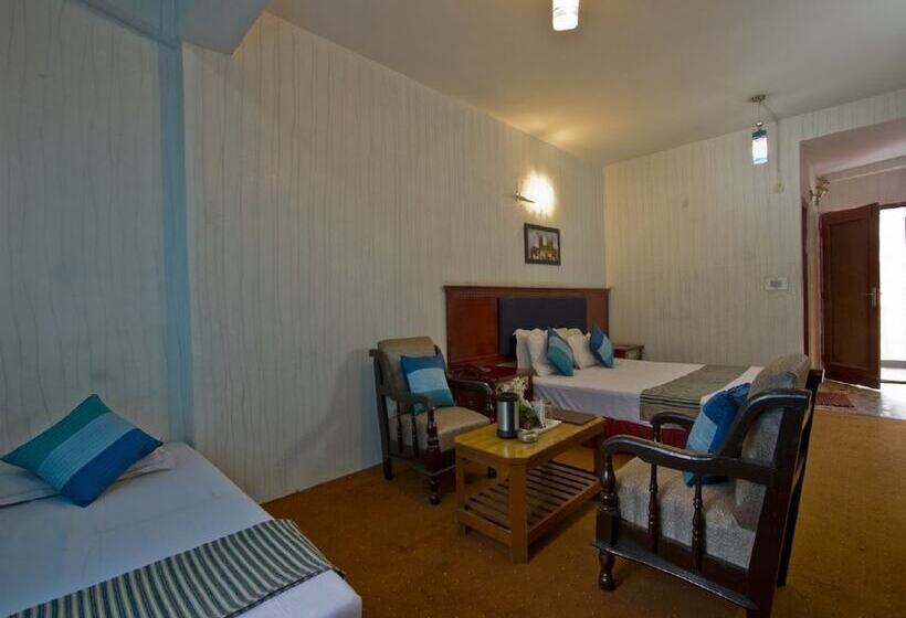 Fotos del hotel Folklore Hostel Manali:  3