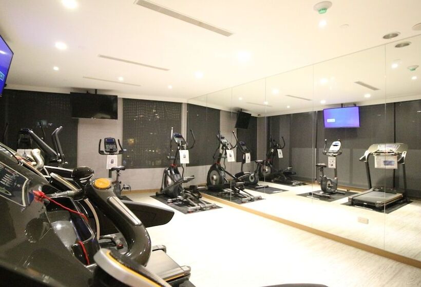 Fotos del hotel Harbour 10 Hotel:  19