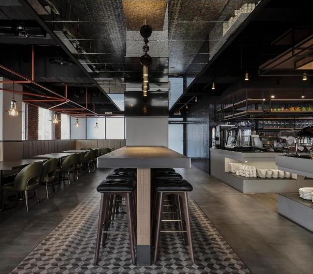 Fotos del hotel Harbour 10 Hotel:  10