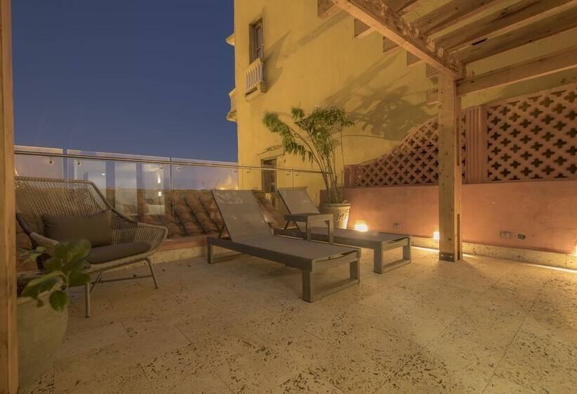 Fotos del hotel Santa Catalina:  8