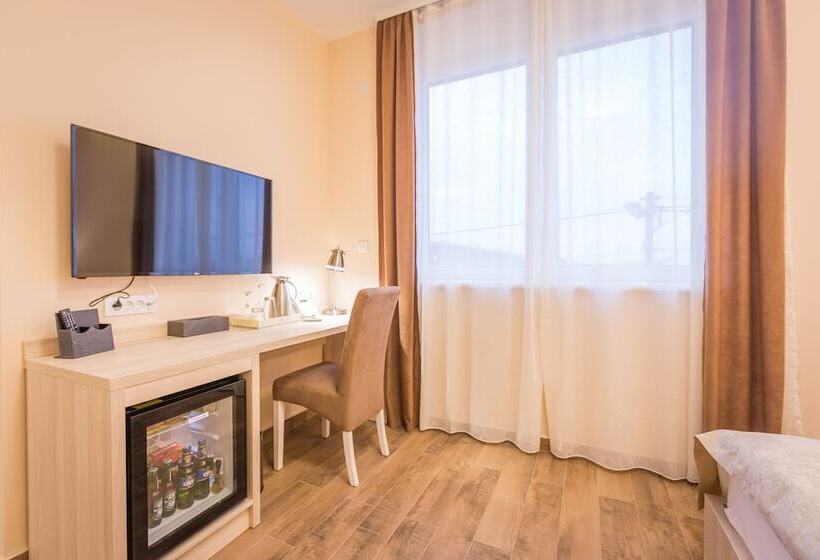 Fotos del hotel Mar Garni:  5