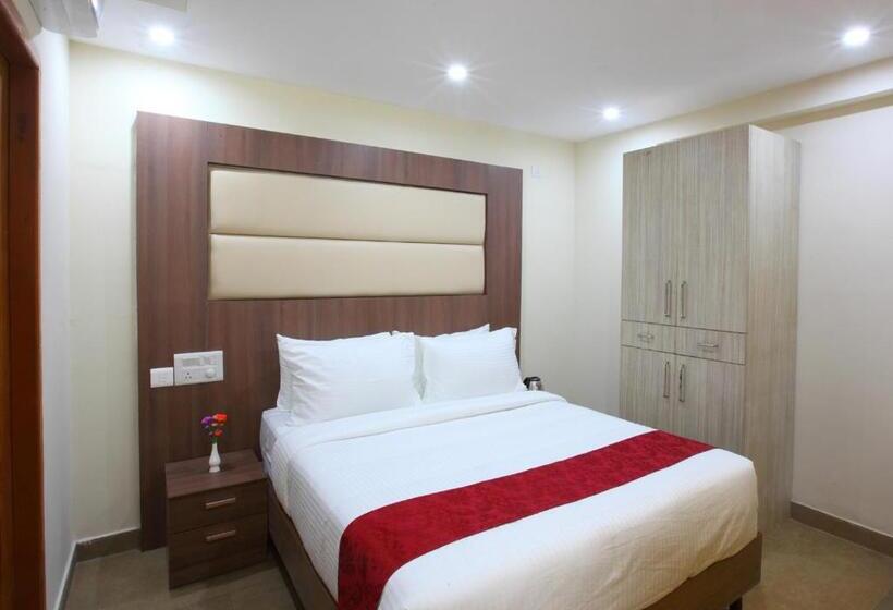 Fotos del hotel Laimar Suites:  6