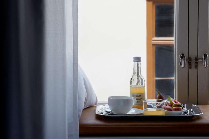 Frantz, Worlds Crafted