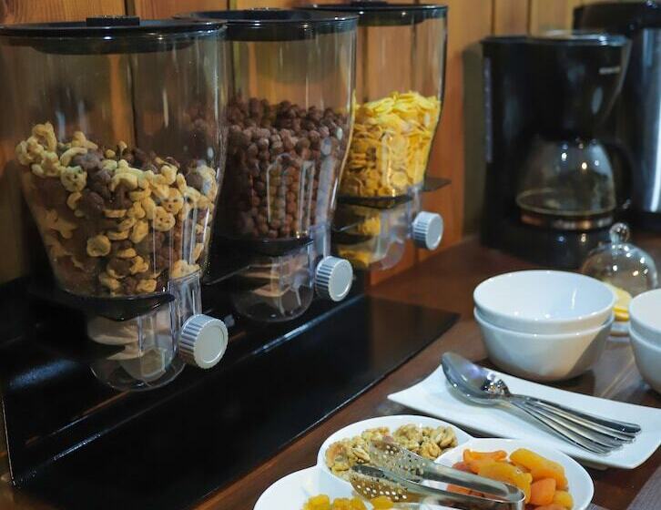 Fotos del hotel Sabu:  16