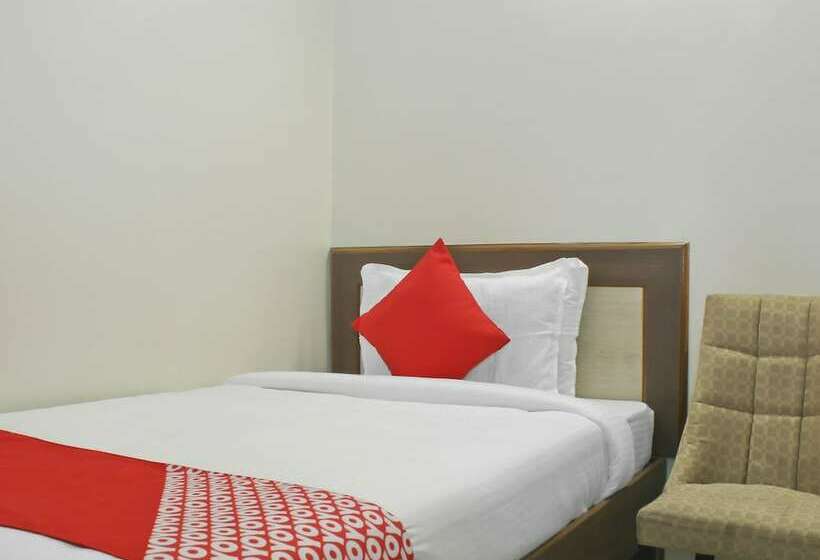 Fotos del hotel Oyo 22792 Hotel Jayratna:  13