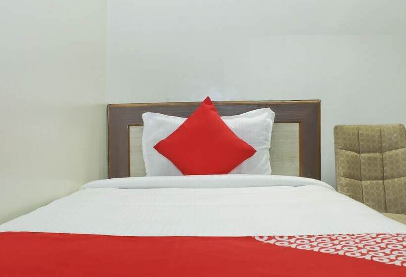 Fotos del hotel Oyo 22792 Hotel Jayratna:  17