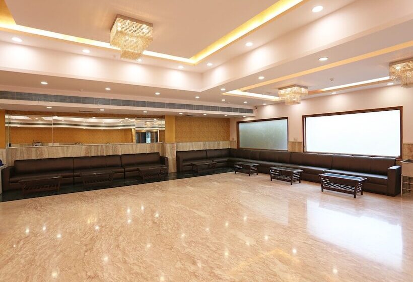 Fotos del hotel Oyo 18999 Flagship Prakash Continental:  13