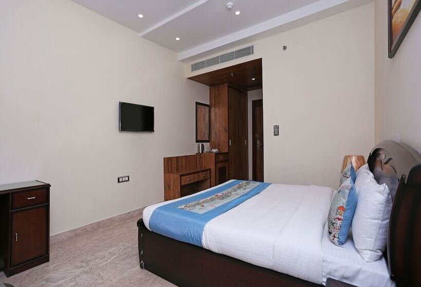 Fotos del hotel Oyo 18999 Flagship Prakash Continental:  22