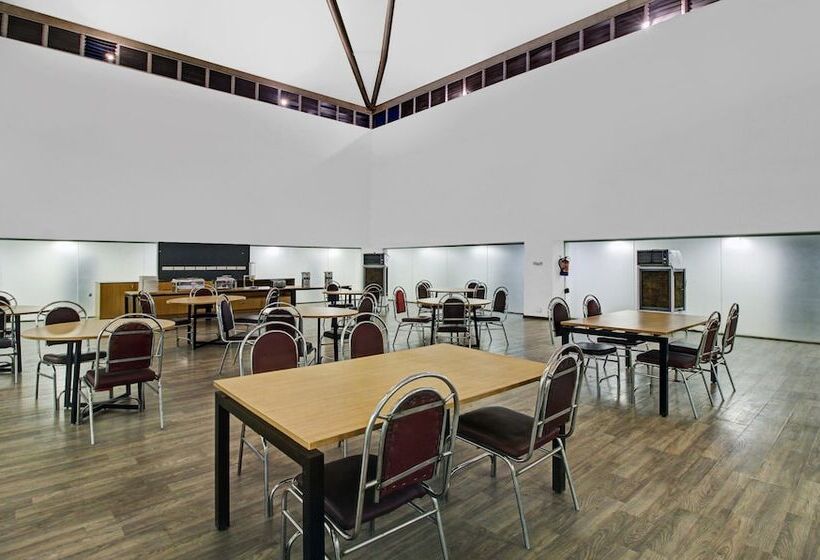 Fotos del hotel Oyo Townhouse 063 M G Road:  14