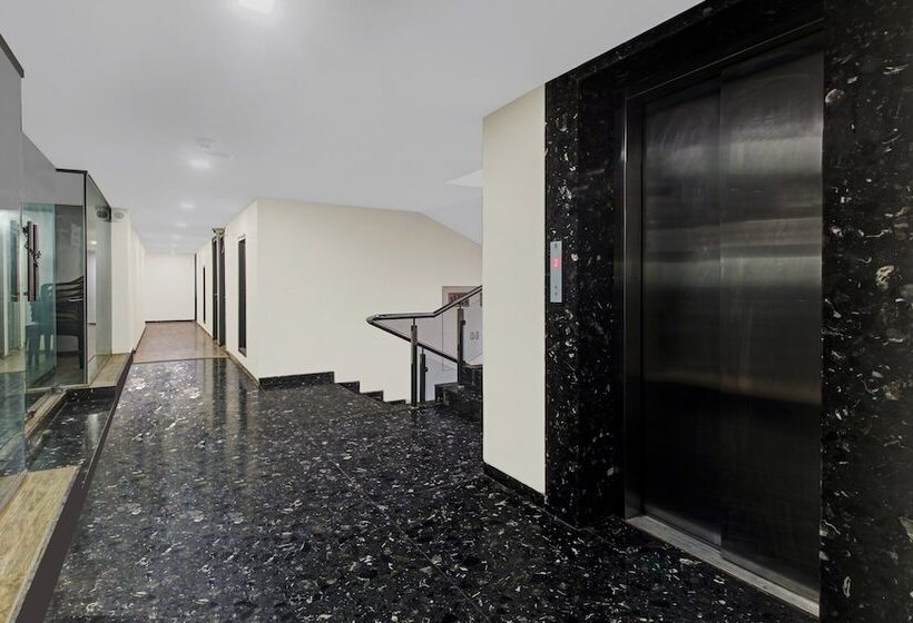 Fotos del hotel Oyo Townhouse 063 M G Road:  17