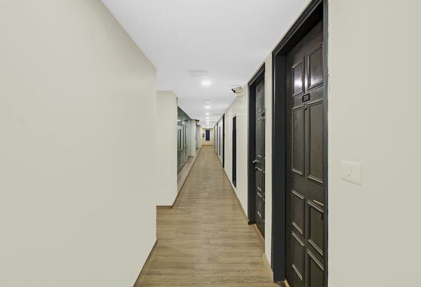 Fotos del hotel Oyo Townhouse 063 M G Road:  18