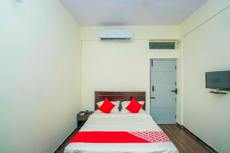 Fotos del hotel Oyo 14430 Sunshine Grand:  11