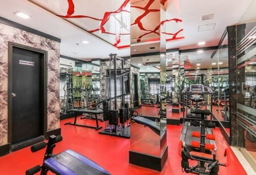 Fotos del hotel Fab Mansingh Begum Bazar Road:  19