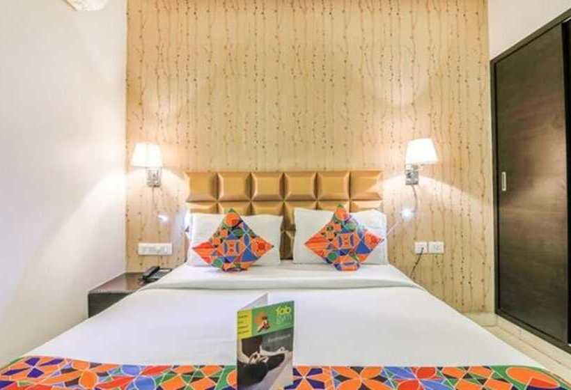 Fotos del hotel Fab Mansingh Begum Bazar Road:  12